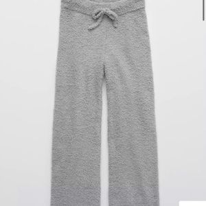 NWT Aerie Marshmallow Pajama pant, color Silver Shadow, size Medium, Sherpa
